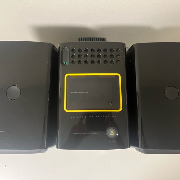 PHILIPS Micro Hi-Fi System MC-320/37 Radio / Tape / CD Player No Remote - Picture 5 of 12